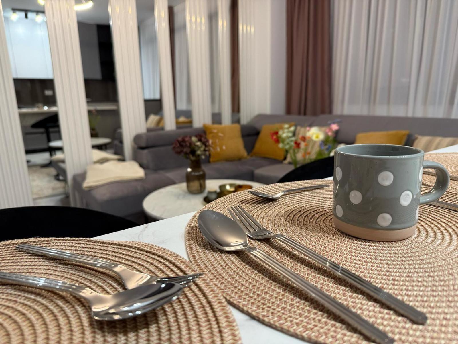 Luxevibe Apartments Near Mall Moldova Jassy Zewnętrze zdjęcie